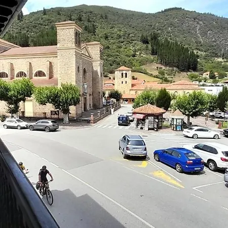 公寓 Corazon De Liebana